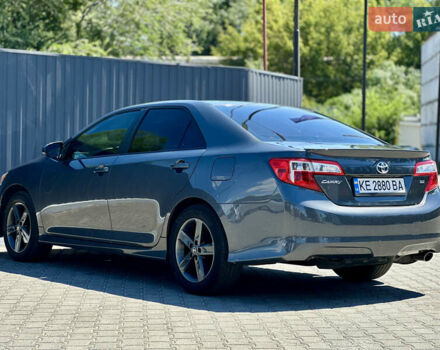 Сірий Тойота Камрі, об'ємом двигуна 2.49 л та пробігом 252 тис. км за 9800 $, фото 16 на Automoto.ua