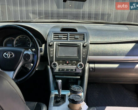 Сірий Тойота Камрі, об'ємом двигуна 2.49 л та пробігом 252 тис. км за 9800 $, фото 20 на Automoto.ua