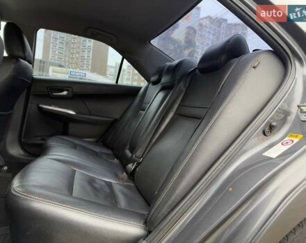 Сірий Тойота Камрі, об'ємом двигуна 2.49 л та пробігом 316 тис. км за 11790 $, фото 9 на Automoto.ua