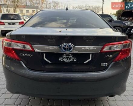 Сірий Тойота Камрі, об'ємом двигуна 2.5 л та пробігом 138 тис. км за 11950 $, фото 12 на Automoto.ua