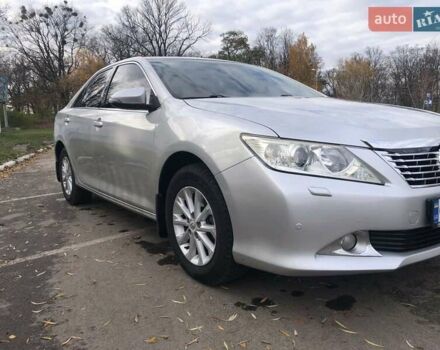 Серый Тойота Камри, объемом двигателя 2.5 л и пробегом 181 тыс. км за 11500 $, фото 2 на Automoto.ua