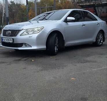 Серый Тойота Камри, объемом двигателя 2.49 л и пробегом 183 тыс. км за 14000 $, фото 6 на Automoto.ua