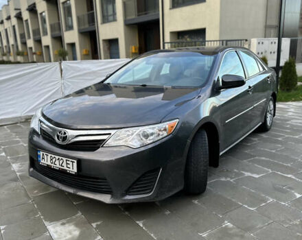 Тойота Камри 2012 в Львове на Automoto.ua Серый Тойота Камри, объемом двигателя 2.5 л и пробегом 179 тыс. км за 10700 $, фото 4 на Automoto.ua