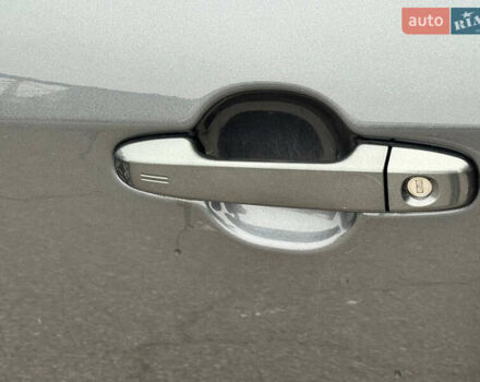 Тойота Камри 2012 в Киеве на Automoto.ua Серый Тойота Камри, объемом двигателя 2.49 л и пробегом 193 тыс. км за 9699 $, фото 16 на Automoto.ua