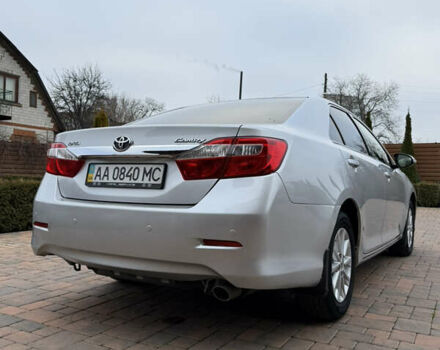 Сірий Тойота Камрі, об'ємом двигуна 2.5 л та пробігом 232 тис. км за 12800 $, фото 37 на Automoto.ua