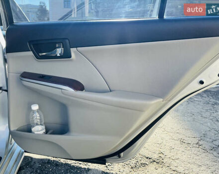 Серый Тойота Камри, объемом двигателя 2.5 л и пробегом 155 тыс. км за 13000 $, фото 12 на Automoto.ua