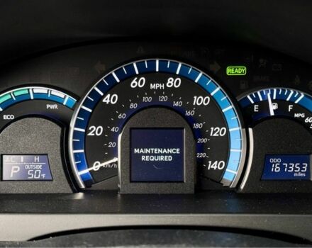 Сірий Тойота Камрі, об'ємом двигуна 2.5 л та пробігом 268 тис. км за 10990 $, фото 13 на Automoto.ua