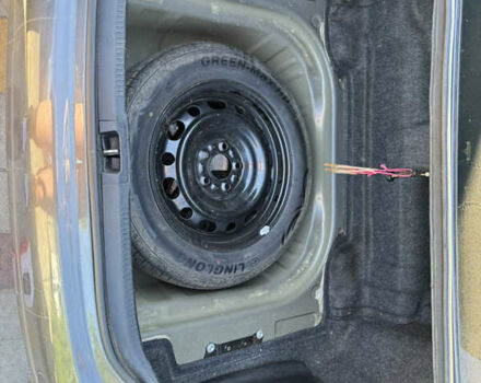 Серый Тойота Камри, объемом двигателя 2.49 л и пробегом 290 тыс. км за 9500 $, фото 35 на Automoto.ua