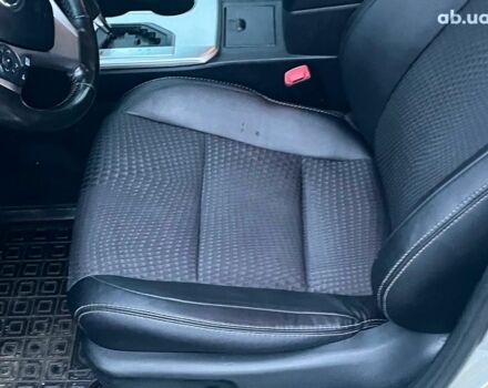 Серый Тойота Камри, объемом двигателя 2.5 л и пробегом 297 тыс. км за 10390 $, фото 27 на Automoto.ua