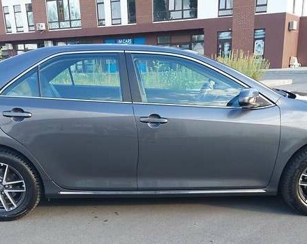 Серый Тойота Камри, объемом двигателя 2.5 л и пробегом 150 тыс. км за 15200 $, фото 4 на Automoto.ua