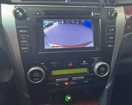 Серый Тойота Камри, объемом двигателя 2.5 л и пробегом 225 тыс. км за 12300 $, фото 9 на Automoto.ua