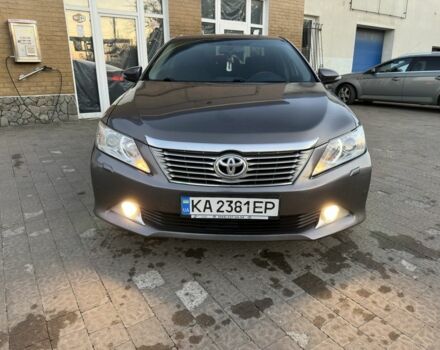 Серый Тойота Камри, объемом двигателя 2.5 л и пробегом 250 тыс. км за 12000 $, фото 12 на Automoto.ua