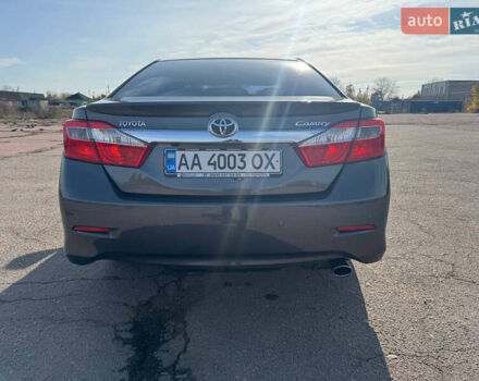 Тойота Камри 2013 в Киеве на Automoto.ua Серый Тойота Камри, объемом двигателя 2.49 л и пробегом 192 тыс. км за 12999 $, фото 24 на Automoto.ua
