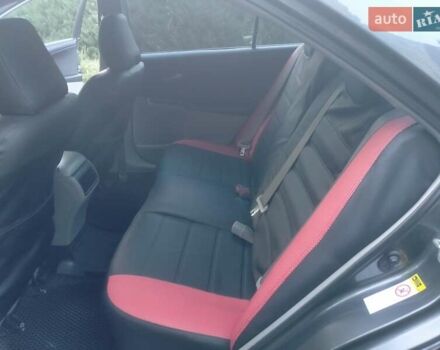 Тойота Камрі 2013 у Хмельницькому на Automoto.ua Сірий Тойота Камрі, об'ємом двигуна 2.5 л та пробігом 137 тис. км за 9900 $, фото 31 на Automoto.ua