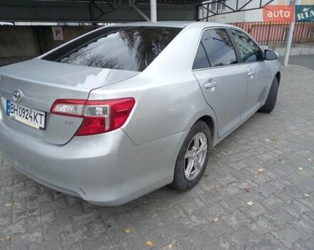 Серый Тойота Камри, объемом двигателя 2.49 л и пробегом 268 тыс. км за 9000 $, фото 6 на Automoto.ua