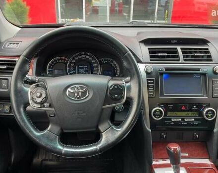 Серый Тойота Камри, объемом двигателя 2.5 л и пробегом 234 тыс. км за 15533 $, фото 4 на Automoto.ua