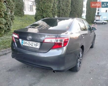 Тойота Камрі 2013 у Хмельницькому на Automoto.ua Сірий Тойота Камрі, об'ємом двигуна 2.5 л та пробігом 137 тис. км за 9900 $, фото 12 на Automoto.ua