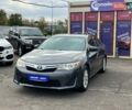 Серый Тойота Камри, объемом двигателя 2.49 л и пробегом 273 тыс. км за 12300 $, фото 1 на Automoto.ua