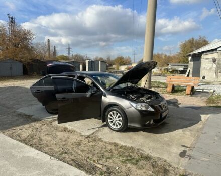 Сірий Тойота Камрі, об'ємом двигуна 2.5 л та пробігом 150 тис. км за 14200 $, фото 14 на Automoto.ua