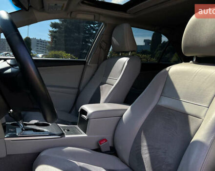 Серый Тойота Камри, объемом двигателя 2.49 л и пробегом 114 тыс. км за 16500 $, фото 16 на Automoto.ua