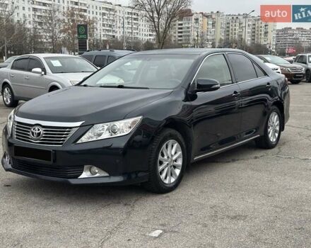 Сірий Тойота Камрі, об'ємом двигуна 2.49 л та пробігом 227 тис. км за 12650 $, фото 1 на Automoto.ua