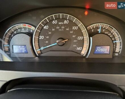 Сірий Тойота Камрі, об'ємом двигуна 2.49 л та пробігом 209 тис. км за 11700 $, фото 10 на Automoto.ua