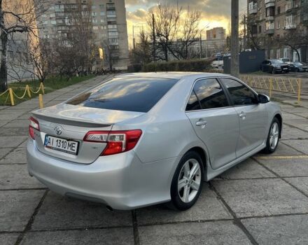 Сірий Тойота Камрі, об'ємом двигуна 2.5 л та пробігом 193 тис. км за 11000 $, фото 1 на Automoto.ua