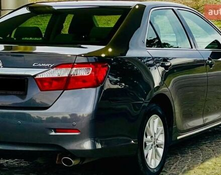 Серый Тойота Камри, объемом двигателя 2.49 л и пробегом 115 тыс. км за 15800 $, фото 10 на Automoto.ua
