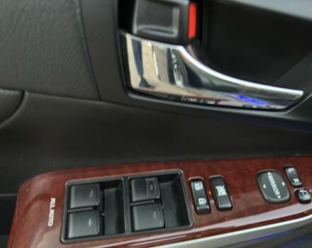 Серый Тойота Камри, объемом двигателя 2.5 л и пробегом 250 тыс. км за 12000 $, фото 2 на Automoto.ua