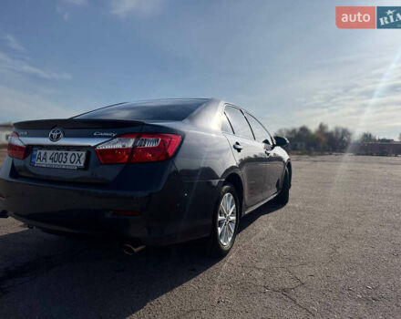 Тойота Камри 2013 в Киеве на Automoto.ua Серый Тойота Камри, объемом двигателя 2.49 л и пробегом 192 тыс. км за 12999 $, фото 6 на Automoto.ua