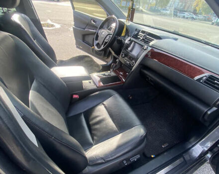 Сірий Тойота Камрі, об'ємом двигуна 2.5 л та пробігом 159 тис. км за 12500 $, фото 4 на Automoto.ua