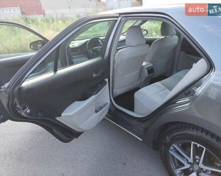 Серый Тойота Камри, объемом двигателя 2.5 л и пробегом 150 тыс. км за 15200 $, фото 8 на Automoto.ua