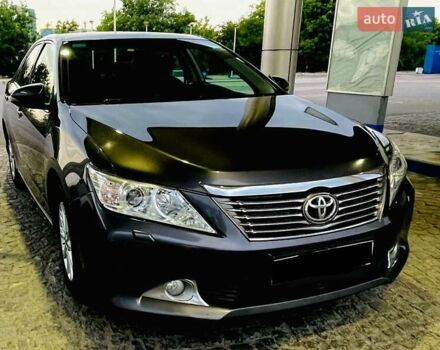Серый Тойота Камри, объемом двигателя 2.49 л и пробегом 115 тыс. км за 15800 $, фото 13 на Automoto.ua