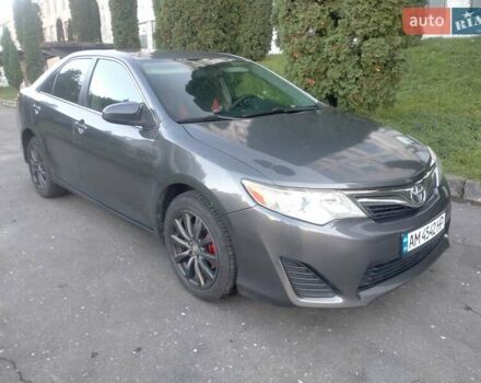 Тойота Камрі 2013 у Хмельницькому на Automoto.ua Сірий Тойота Камрі, об'ємом двигуна 2.5 л та пробігом 137 тис. км за 9900 $, фото 7 на Automoto.ua