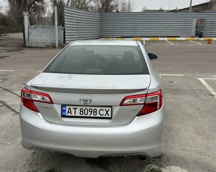 Серый Тойота Камри, объемом двигателя 2.5 л и пробегом 297 тыс. км за 10300 $, фото 8 на Automoto.ua