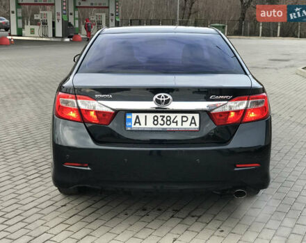 Серый Тойота Камри, объемом двигателя 2.49 л и пробегом 268 тыс. км за 11800 $, фото 7 на Automoto.ua