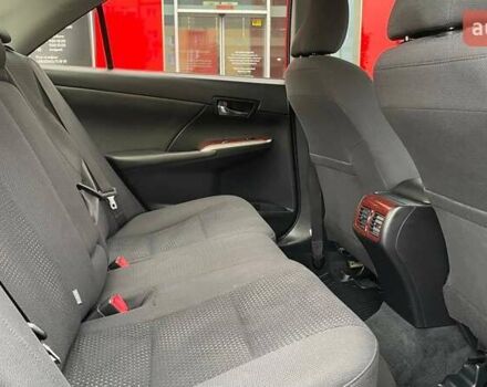 Серый Тойота Камри, объемом двигателя 2.5 л и пробегом 234 тыс. км за 15533 $, фото 5 на Automoto.ua