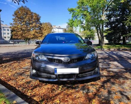 Сірий Тойота Камрі, об'ємом двигуна 2.5 л та пробігом 280 тис. км за 11800 $, фото 3 на Automoto.ua
