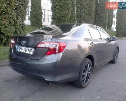 Тойота Камрі 2013 у Хмельницькому на Automoto.ua Сірий Тойота Камрі, об'ємом двигуна 2.5 л та пробігом 137 тис. км за 9900 $, фото 11 на Automoto.ua