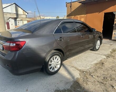 Сірий Тойота Камрі, об'ємом двигуна 2.5 л та пробігом 150 тис. км за 14200 $, фото 4 на Automoto.ua