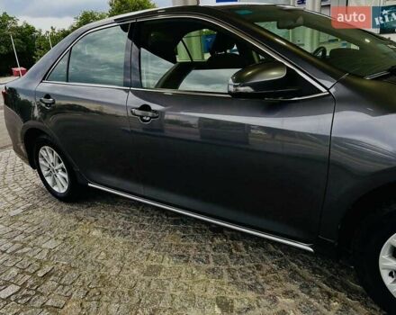 Серый Тойота Камри, объемом двигателя 2.49 л и пробегом 115 тыс. км за 15800 $, фото 8 на Automoto.ua