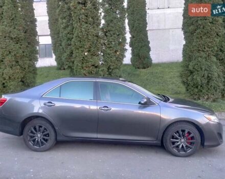 Тойота Камрі 2013 у Хмельницькому на Automoto.ua Сірий Тойота Камрі, об'ємом двигуна 2.5 л та пробігом 137 тис. км за 9900 $, фото 8 на Automoto.ua
