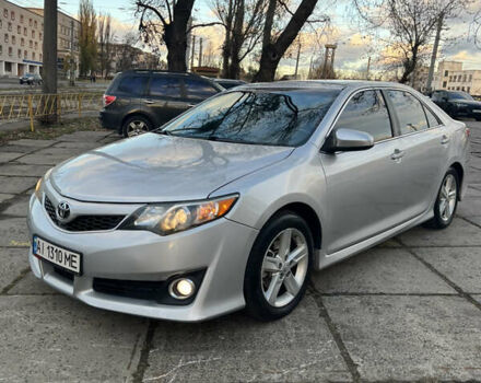 Серый Тойота Камри, объемом двигателя 2.49 л и пробегом 193 тыс. км за 11000 $, фото 7 на Automoto.ua