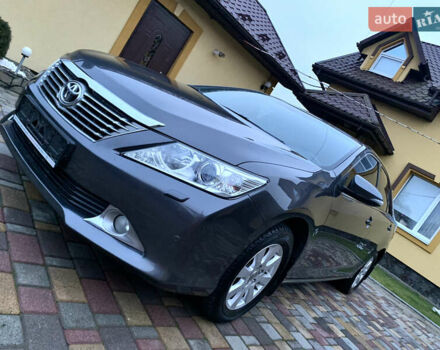 Сірий Тойота Камрі, об'ємом двигуна 2.49 л та пробігом 225 тис. км за 12800 $, фото 28 на Automoto.ua