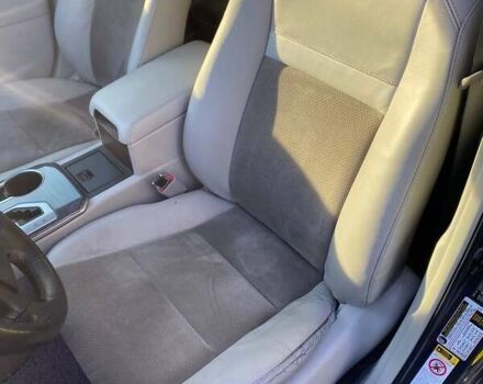 Сірий Тойота Камрі, об'ємом двигуна 2.49 л та пробігом 135 тис. км за 14900 $, фото 10 на Automoto.ua