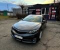 Сірий Тойота Камрі, об'ємом двигуна 2.5 л та пробігом 148 тис. км за 8699 $, фото 1 на Automoto.ua