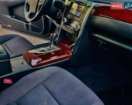 Серый Тойота Камри, объемом двигателя 2.49 л и пробегом 115 тыс. км за 15800 $, фото 26 на Automoto.ua