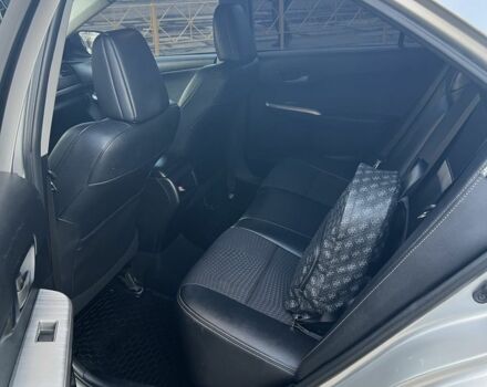 Сірий Тойота Камрі, об'ємом двигуна 2.5 л та пробігом 193 тис. км за 11000 $, фото 6 на Automoto.ua