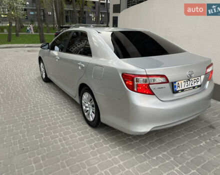 Серый Тойота Камри, объемом двигателя 2.5 л и пробегом 139 тыс. км за 13000 $, фото 38 на Automoto.ua