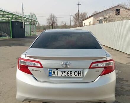 Серый Тойота Камри, объемом двигателя 2.49 л и пробегом 198 тыс. км за 11200 $, фото 9 на Automoto.ua